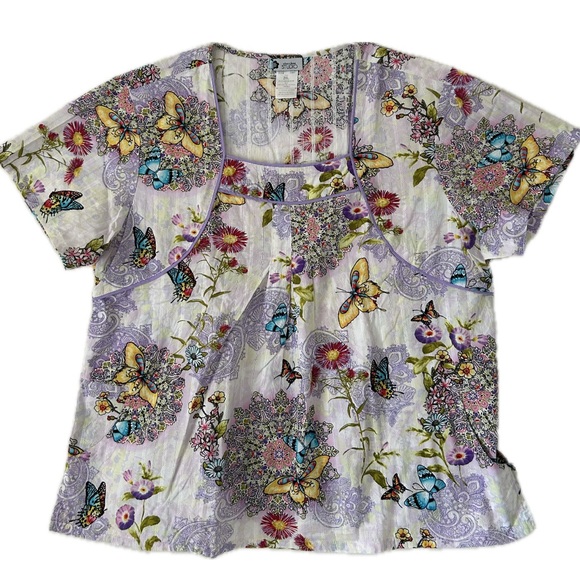 100 % Cotton Butterfly Scrub Top - Picture 1 of 6